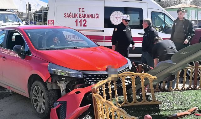 Bir anda üzerine atladı! Erzurum'da ilginç trafik kazası