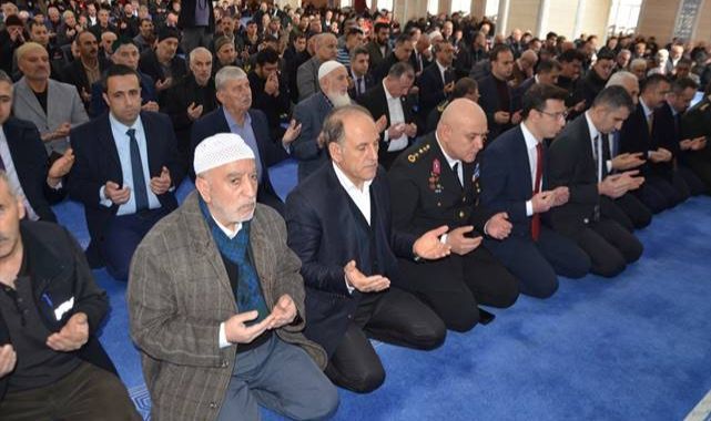 Doğu' da şehitler için programlar düzenlendi 