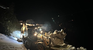 Ekipler düşen çığ için seferber oldu