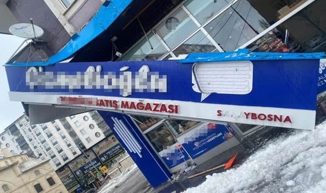 Erzurum'da çatıdan düşen buz tabelayı devirdi 1 kişi yaralandı