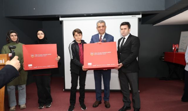 Erzurum'da gençler tasarımlarla milli ruhu canlandırdı