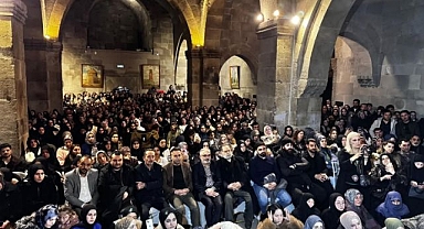 Erzurum'da Yunus Emre söyleşisi 