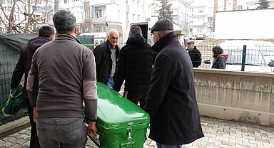 Yatağında hareketsiz halde bulundu! Ölümü ailesini yasa boğdu
