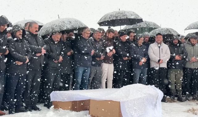 Feci kaza can aldı bir aile yok oldu 