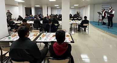 Gençler için iftar programı düzenlendi