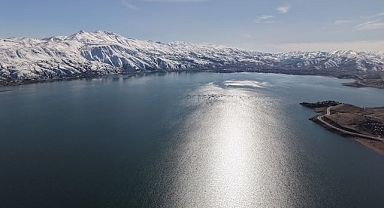 Hazar gölü doğasıyla büyüledi