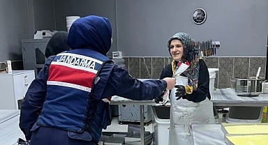 Jandarmadan kadınlara anlamlı etkinlik 