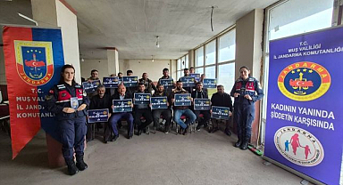 Kadına karşı şiddete karşı erkekleri bilgilendirdiler