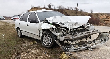 Kafa kafaya çarpıştılar! 9 kişi yaralandı