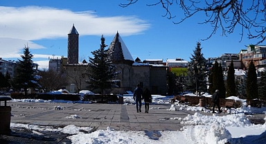 Kar Doğu’yu terk etmiyor   