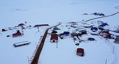 Kar kalınlığı 2 metreyi aştı