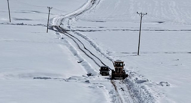 Kardan kapanan yolların yüzde 85'i açıldı