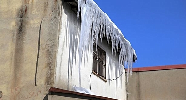  Kars'ta dondurucu soğuklar 