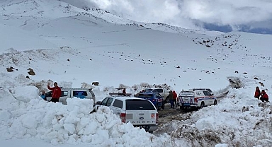 Kayıp dağcı kadın için seferber oldular!