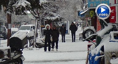 Kent yeniden beyaza bürüdü