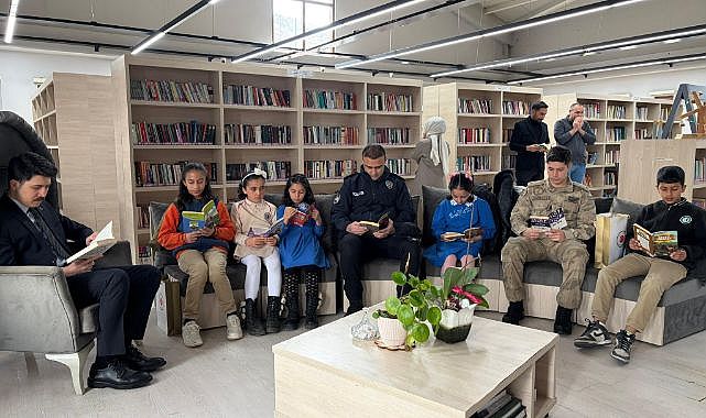 Kütüphane haftasında en çok okuyan öğrenciler ödüllendirildi