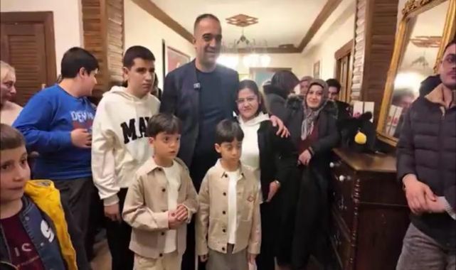 MHP Erzurum’dan 500 çocuğa bayramlık ve hediye çeki desteği