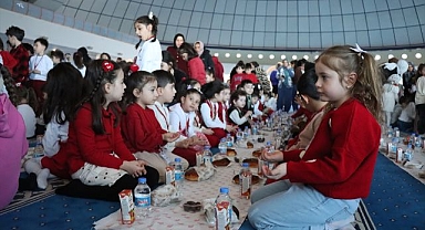 Minikler sahur sofrasında buluştu