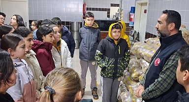 Miniklerden yürekleri ısıtan hareket