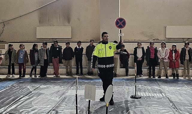 Miniklere trafik bilinci aşılandı