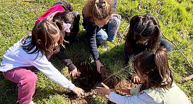 Öğrencilerden yeşil geleceğe katkı