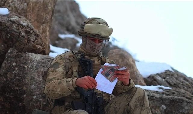 Öğrencilerin mektupları Mehmetçiğe ulaştı