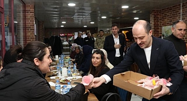 Oltu Kaymakamlığı kadınları unutmadı