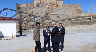 Oltu’ya 150 esnafa hizmet verecek pazar alanı