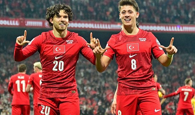 Romanya'yı deviren A Milli Takımımız finalde