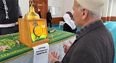 Sakal-ı Şerif'e büyük ilgi   