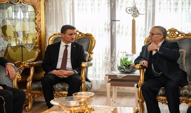 Şehit ailesine bayram ziyareti   