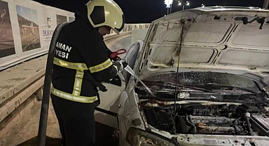 Seyir halindeki otomobil alevlere teslim oldu