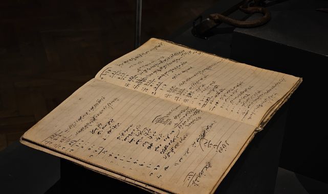 Tarihi veresiye defteriyle Osmanlı ticaretine yolculuk