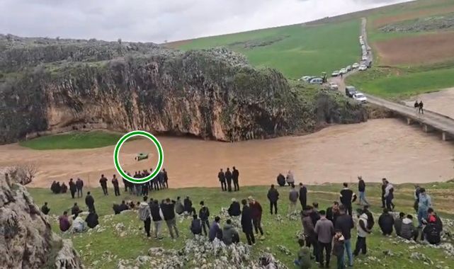 Traktördeyken sele kapıldılar!