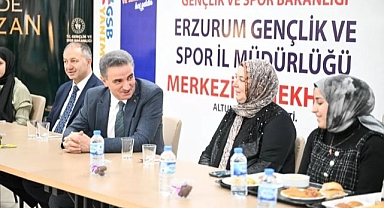 Vali Baruş  öğrencilerle iftarda