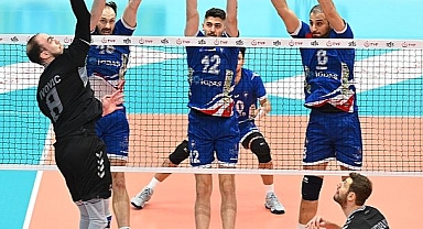Voleybol Efeler Ligi'nde normal sezon sona erdi