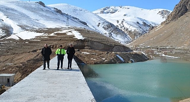 Yapımı tamamlanan gölet su tutmaya başladı