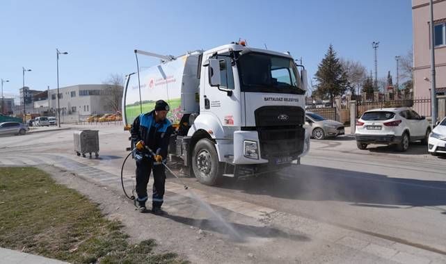 Yıkama ve temizlik çalışmaları devam ediyor