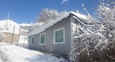 Yoğun kar hayatı olumsuz etkiledi