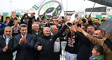 12 Bingölspor kupayı evinde kaldırdı