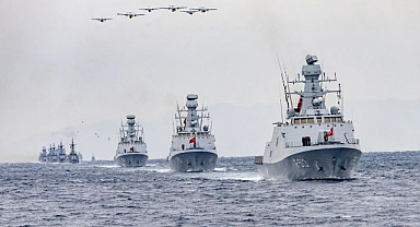 23 askeri gemi 23 limanda! Halkın ziyaretine açılacak 