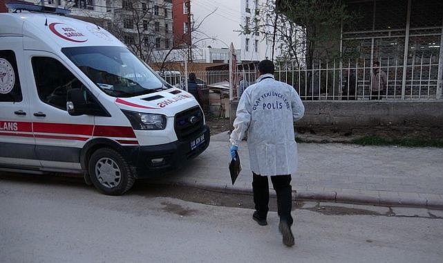 49 yaşındaki şahıs evinde ölü bulundu