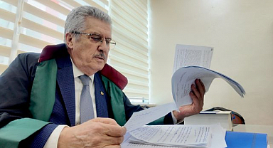 49 yıldır ilk günkü heyecanla mesleğini sürdürüyor