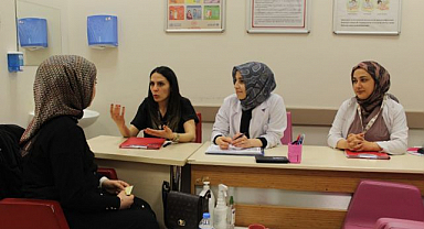 Anne adaylarına ücretsiz gebe eğitimi 