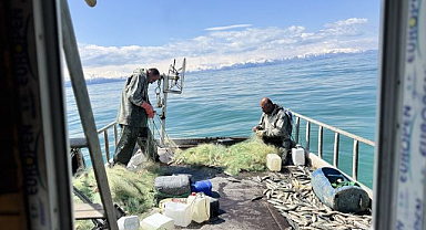 Av yasağı öncesi son ağlar atılıyor