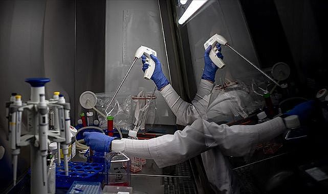 Bakan Memişoğlu müjdeyi verdi! Yerli kanser ilacında ilk adım