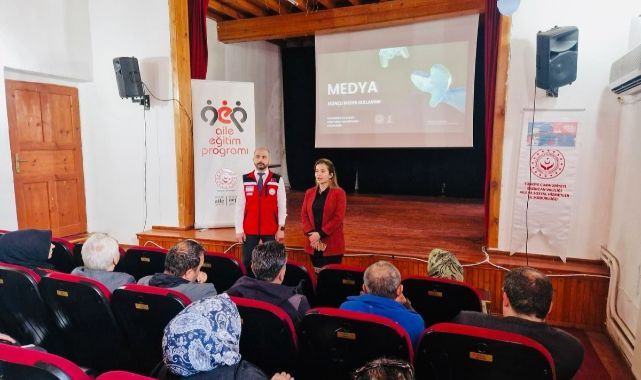 Çocuklar için doğru medya kullanımı anlatıldı