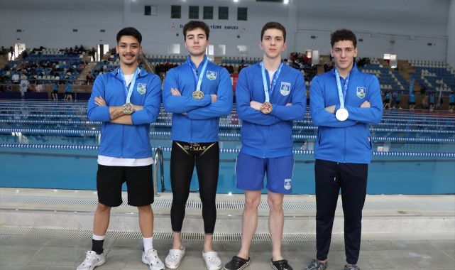 Cumhurbaşkanlığı Kupası Paletli Yüzme Şampiyonası'nda Türkiye rekoru