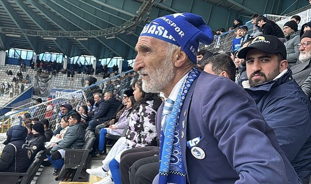 Dadaş Dede 46 yıldır Erzurumspor sevdasıyla yaşıyor