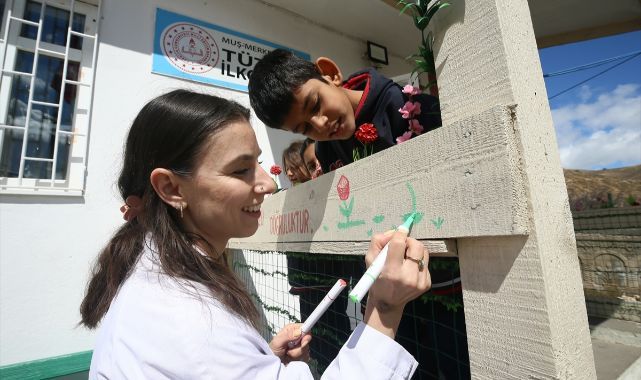 Dağ köyünde eğitime adanmış bir hayat